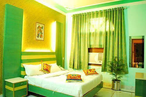 Blue Sapphire Hotel New Delhi